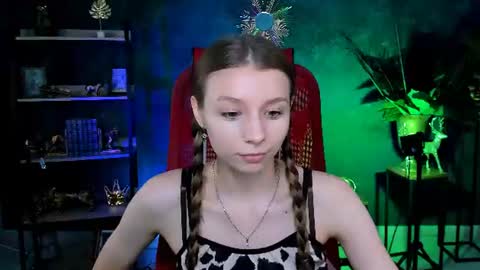 Snapshot of juliedaniel chatting on June 12, 2026, 4:33 am juliedaniel online show from June 12, 2026, 4:33 am