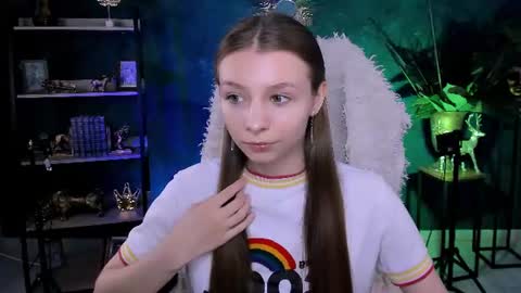 Snapshot of juliedaniel chatting on June 15, 2026, 4:25 am juliedaniel online show from June 15, 2026, 4:25 am