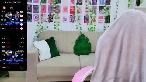 juliehill online show from March 12, 2026, 8:09 am