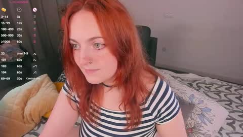 Snapshot of juliet_schoolgirl chatting on September 10, 2025, 9:37 pm Juliet online show from September 10, 2025, 9:37 pm