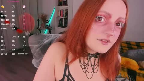 Snapshot of juliet_schoolgirl chatting on October 31, 2025, 1:45 pm Juliet online show from October 31, 2025, 1:45 pm