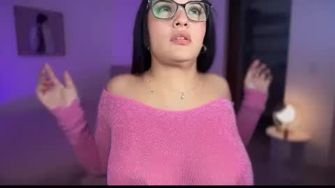 Snapshot of julieta92_ chatting on November 6, 2025, 3:57 pm Julieta92 online show from November 6, 2025, 3:57 pm