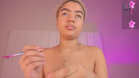 Snapshot of julieta_flower chatting on January 25, 2025, 1:19 pm Julieta IG juietaflower06 online show from January 25, 2025, 1:19 pm