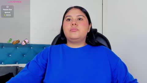 Snapshot of julieta_miller01 chatting on September 24, 2025, 11:13 am Julieta Mille online show from September 24, 2025, 11:13 am