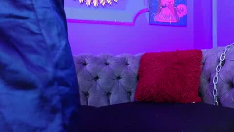  Julieta  online show from February 18, 2025, 12:06 pm