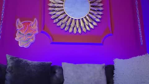  Julieta  online show from December 2, 2025, 11:59 am