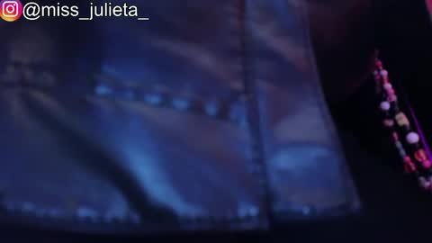 Snapshot of julieta_russell chatting on May 30, 2026, 11:18 am Julieta online show from May 30, 2026, 11:18 am