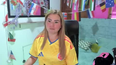 Snapshot of julieta_star69 chatting on July 3, 2026, 7:09 pm julieta_star69 online show from July 3, 2026, 7:09 pm