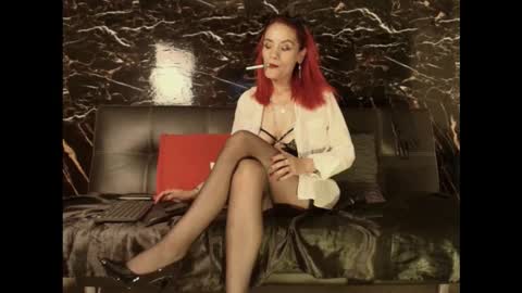 Snapshot of julieta_wall2 chatting on October 3, 2025, 3:25 am Julieta wall online show from October 3, 2025, 3:25 am