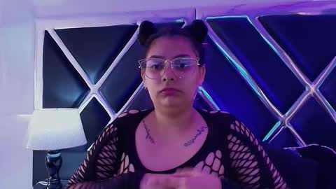 Snapshot of julietaowen chatting on November 23, 2025, 2:28 pm julietaowen online show from November 23, 2025, 2:28 pm