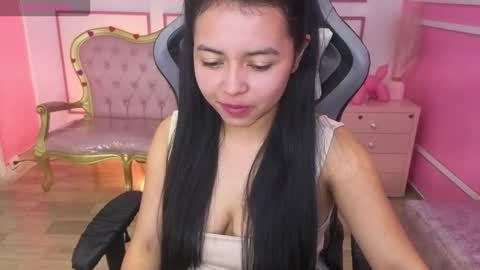 Snapshot of julietha_dior_t chatting on November 30, 2025, 2:59 am julietha_dior_t online show from November 30, 2025, 2:59 am