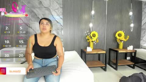Snapshot of julietha_taylor chatting on May 21, 2026, 2:07 am Julietha online show from May 21, 2026, 2:07 am