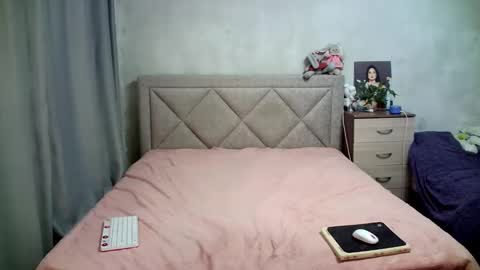 Julietkitty online show from February 26, 2025, 8:59 am