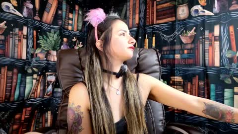 Snapshot of julietta__jackson chatting on April 9, 2026, 9:09 pm Julietta Jackson online show from April 9, 2026, 9:09 pm