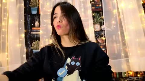 Snapshot of julietta__jackson chatting on May 10, 2026, 10:15 pm Julietta Jackson online show from May 10, 2026, 10:15 pm