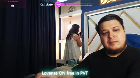 julietta max  online show from December 2, 2025, 1:17 pm