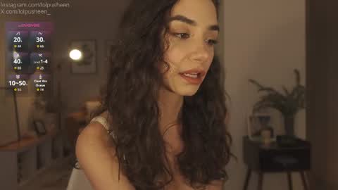 Snapshot of juliette_dee chatting on July 2, 2026, 9:54 pm Juliette Dee online show from July 2, 2026, 9:54 pm