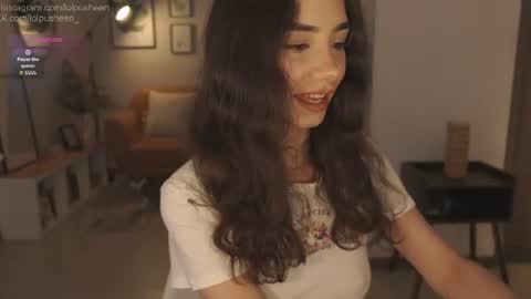 Snapshot of juliette_dee chatting on July 23, 2026, 9:35 pm Juliette Dee online show from July 23, 2026, 9:35 pm