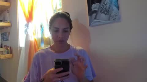 juliette online show from December 22, 2025, 9:56 pm