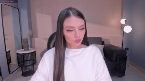 Snapshot of juliettemoreaux chatting on April 3, 2026, 8:07 pm Juliette Moreau online show from April 3, 2026, 8:07 pm