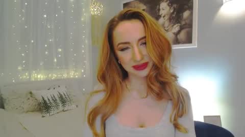 JulietteSensual online show from January 8, 2025, 6:52 pm