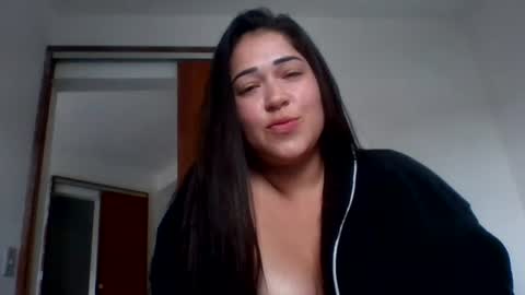Snapshot of juliie19 chatting on June 26, 2026, 4:55 pm juliie19 online show from June 26, 2026, 4:55 pm