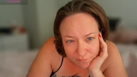 Juli Monroe online show from July 17, 2026, 12:23 pm