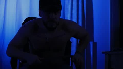 JULiUS   online show from January 4, 2025, 12:48 am