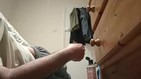 juliusrad online show from October 16, 2025, 3:51 am