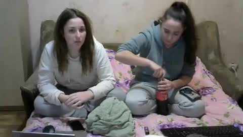 Snapshot of juliya_katie chatting on January 12, 2025, 8:03 pm Juliya Katie online show from January 12, 2025, 8:03 pm