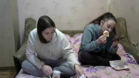 Snapshot of juliya_katie chatting on January 26, 2025, 5:23 pm Juliya Katie online show from January 26, 2025, 5:23 pm