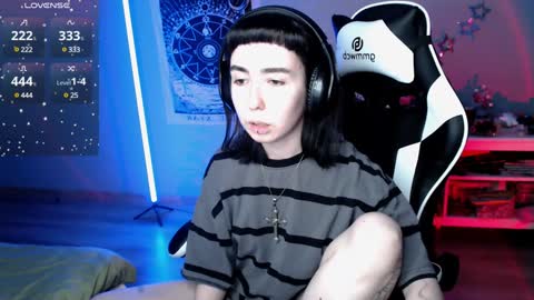 Baroness Von Cringe online show from January 5, 2025, 7:39 pm