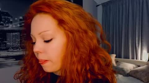 Snapshot of july_jensen chatting on February 19, 2025, 7:48 pm july_jensen online show from February 19, 2025, 7:48 pm