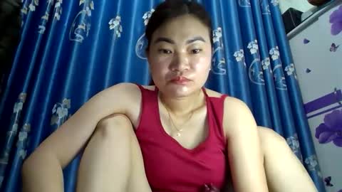 julybeo online show from April 14, 2026, 11:22 pm