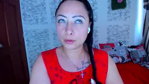 Snapshot of julybravo chatting on March 15, 2026, 9:21 pm juliana online show from March 15, 2026, 9:21 pm