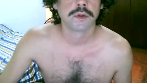 Snapshot of juneandmia chatting on February 17, 2025, 11:20 pm Mia online show from February 17, 2025, 11:20 pm