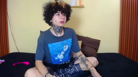 JuneBlake  online show from March 15, 2026, 1:50 pm