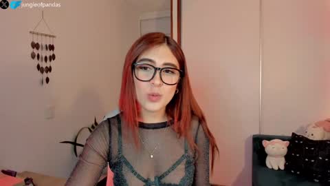 Snapshot of jungleofpandas chatting on January 8, 2025, 1:42 am Call me Sussy online show from January 8, 2025, 1:42 am