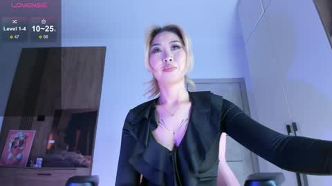 Snapshot of jungso_ming chatting on May 11, 2026, 9:23 pm Jung so online show from May 11, 2026, 9:23 pm