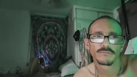 Snapshot of junkieabz chatting on May 8, 2026, 10:31 am junkieabz online show from May 8, 2026, 10:31 am
