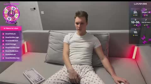 TeddyAndAlex online show from February 3, 2026, 1:15 am