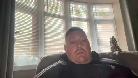 Snapshot of junky345 chatting on December 23, 2024, 10:10 am Junky online show from December 23, 2024, 10:10 am