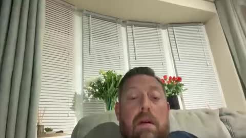 Junky online show from May 1, 2026, 9:41 pm