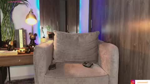 junniormontaner online show from July 20, 2026, 4:27 am