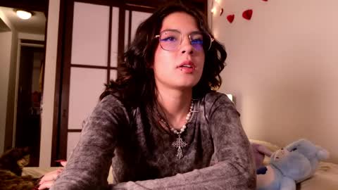 Snapshot of jupiter_sin_h chatting on June 5, 2026, 12:06 am Welcome to my new account online show from June 5, 2026, 12:06 am