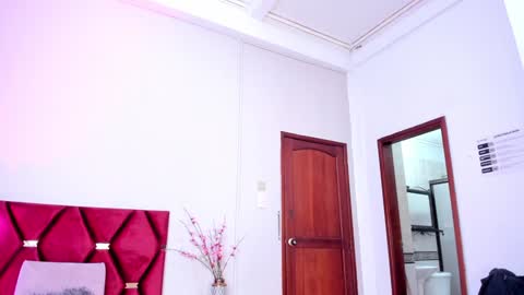 Snapshot of jupiterfoxxxx chatting on January 9, 2025, 5:33 pm Jupiter Fox online show from January 9, 2025, 5:33 pm