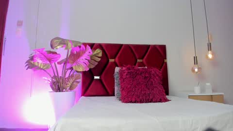 Snapshot of jupiterfoxxxx chatting on January 30, 2025, 11:44 am Jupiter Fox online show from January 30, 2025, 11:44 am