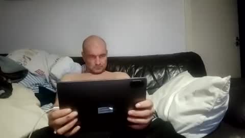 Snapshot of jurokplayer36 chatting on November 27, 2025, 4:03 am Yuri online show from November 27, 2025, 4:03 am