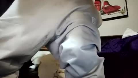 Snapshot of jurokplayer36 chatting on December 1, 2025, 5:56 am Yuri online show from December 1, 2025, 5:56 am