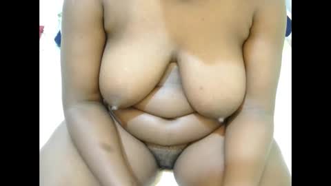 jusst_ayanna online show from April 27, 2026, 9:07 am
